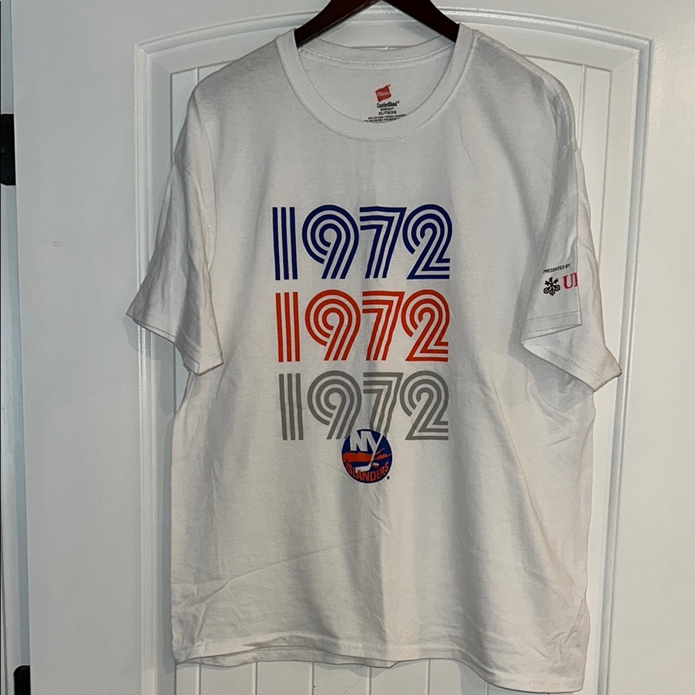 NY Islanders Men's T-Shirt, Size XL